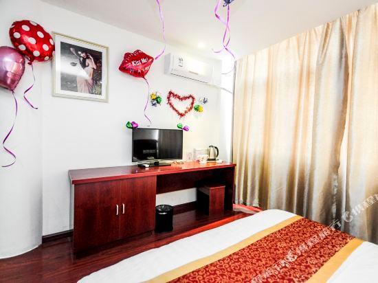 Циньхуандао: Cherry Express Hotel (Qinhuangdao Olympic Sports Center Yanshan University)