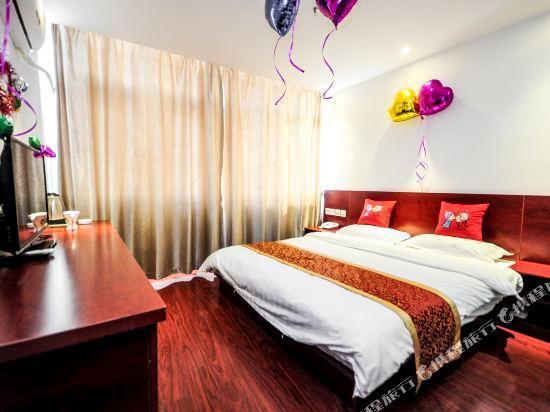 Циньхуандао: Cherry Express Hotel (Qinhuangdao Olympic Sports Center Yanshan University)