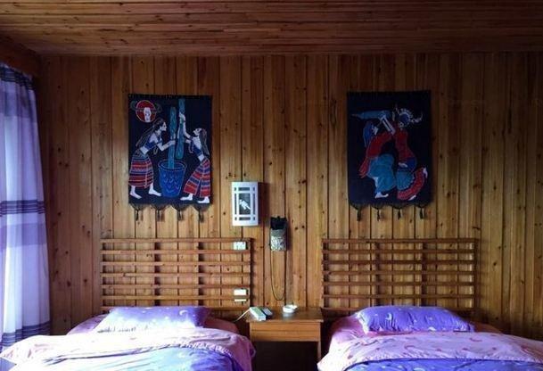 Сянси: Fenghuang Border International Youth Hostel