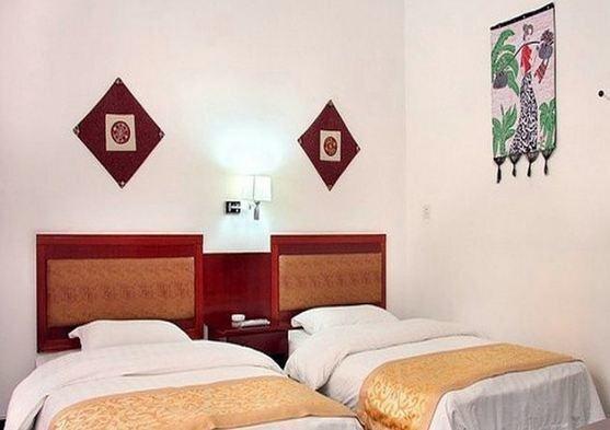 Сянси: Fenghuang Border International Youth Hostel