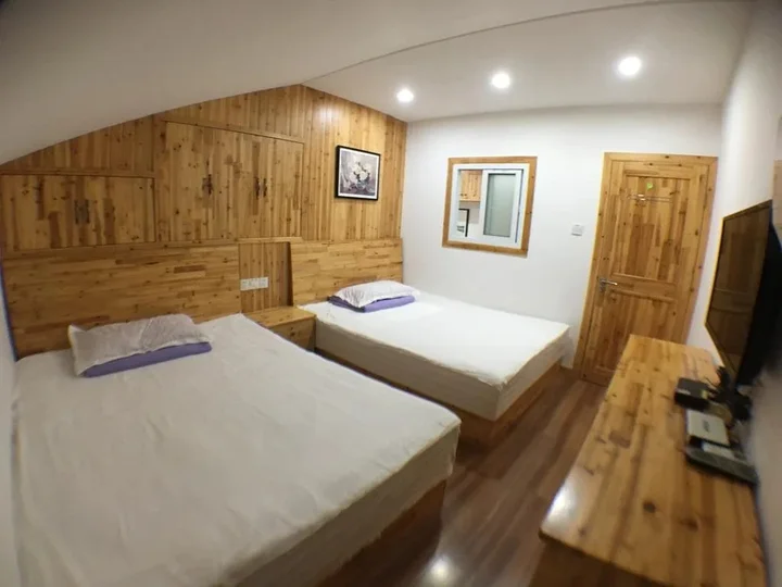 Чжоушань: Wood B&B Putuoshan
