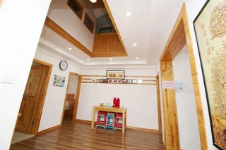 Чжоушань: Wood B&B Putuoshan