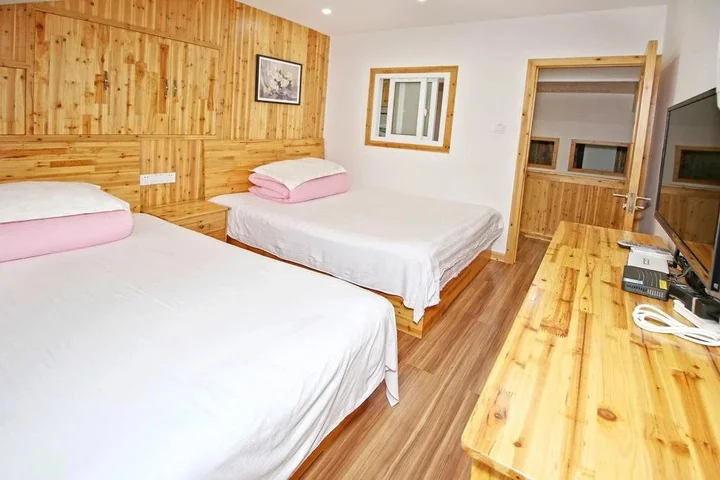 Чжоушань: Wood B&B Putuoshan