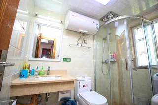 Чжоушань: Wood B&B Putuoshan