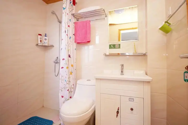 Чжоушань: Wood B&B Putuoshan