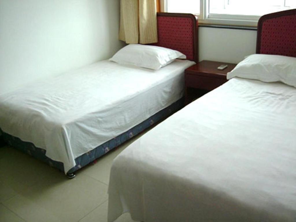 Циньхуандао: Beidaihhe Laohushi Fangfeiyuan Inn