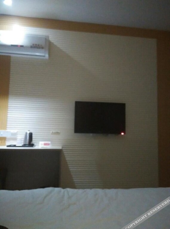 Ухань: Jtour Inn Nanhu Rui'an Street Metro Station