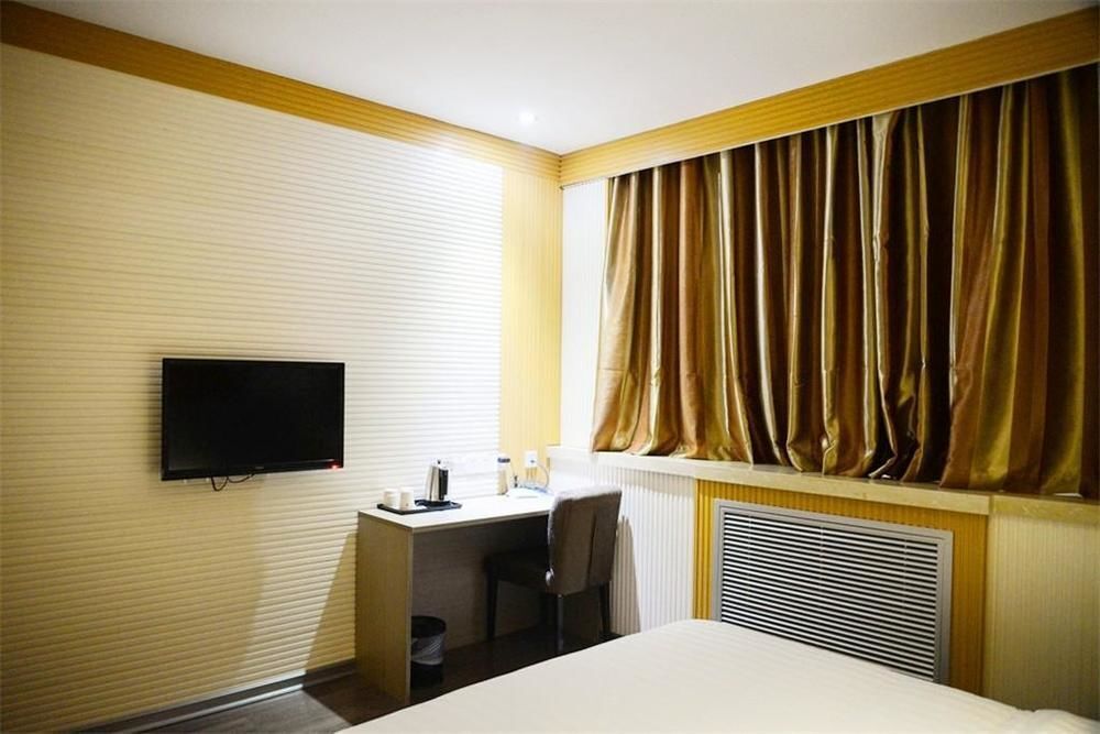 Ухань: Jtour Inn Nanhu Rui'an Street Metro Station