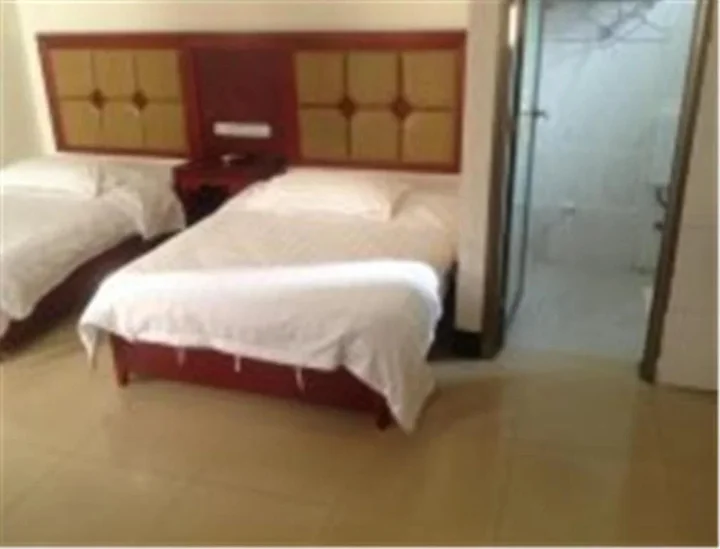 Гуйлинь: Rong Hua Shang Wu Hostel