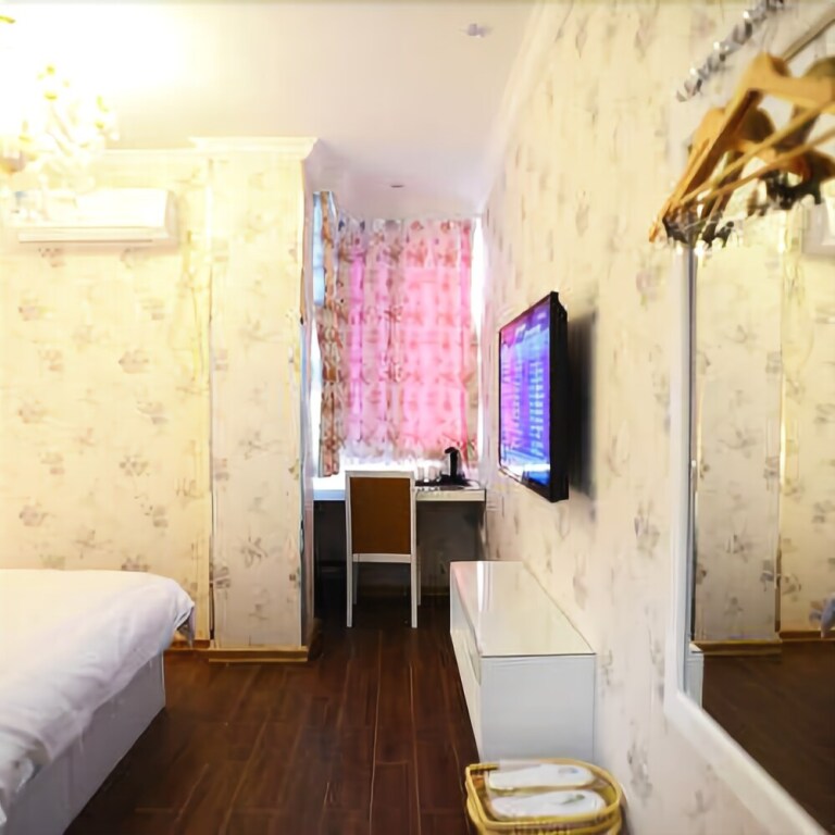 Шанхай: F1 Hotel