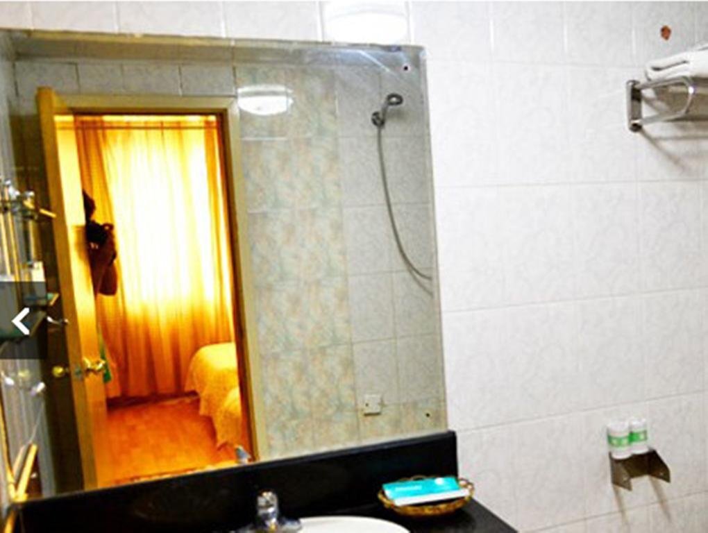 Цзинань: Baishida Business Hotel Huaiyin District