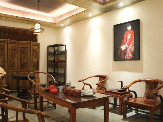 Наньнин: Nanning Huishe Inn (Guangxi Economic And Trade College Qingxiushan Branch)