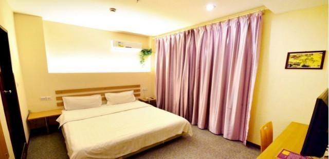 Ухань: Wuhan Demo Express Hotel Wuchang Railway Station