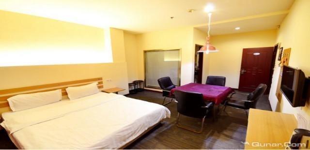 Ухань: Wuhan Demo Express Hotel Wuchang Railway Station