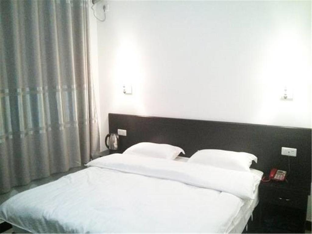 Гуйлинь: Fengxin Business Hotel