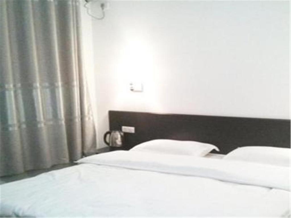 Гуйлинь: Fengxin Business Hotel