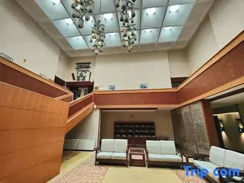 Цзинин: Queli Hotel