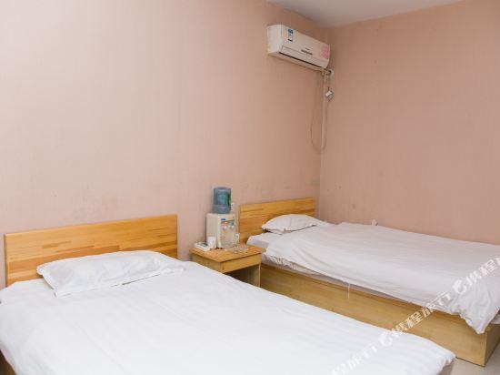 Цзинин: Qufu Shangruge Business Hotel