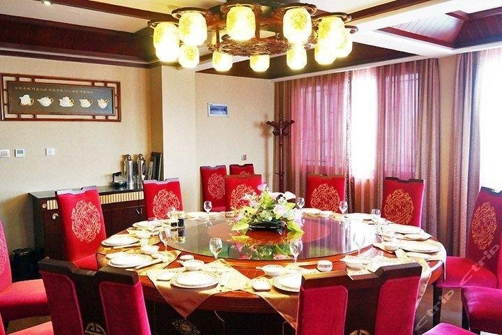 Шанхай: Suyunge Hotel