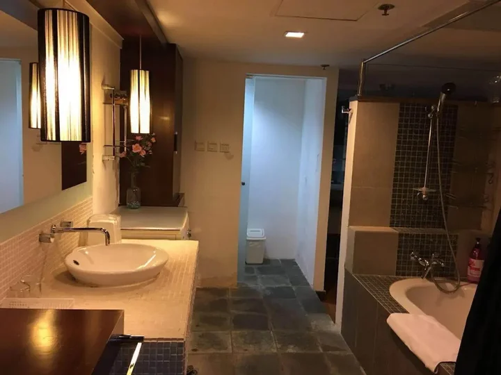 Пекин: Beijing New World CBD Apartment