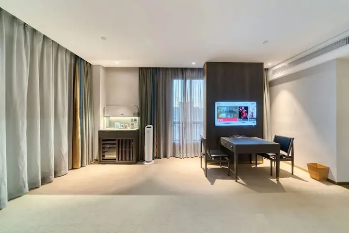 Ханчжоу: New Century Manju Hotel Liangzhu Hangzhou
