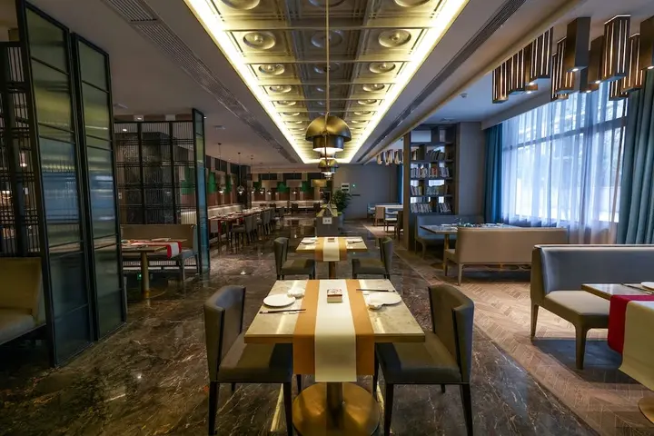 Ханчжоу: New Century Manju Hotel Liangzhu Hangzhou