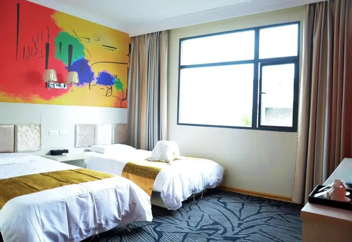 Гуйлинь: Guilin Style Art Theme Hotel