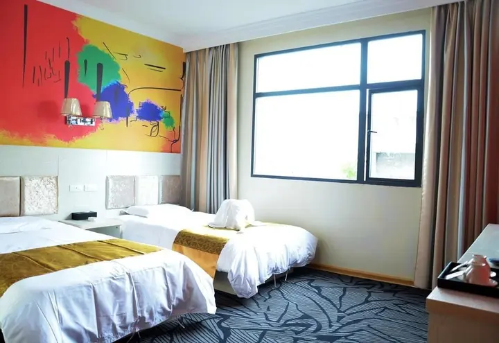 Гуйлинь: Guilin Style Art Theme Hotel