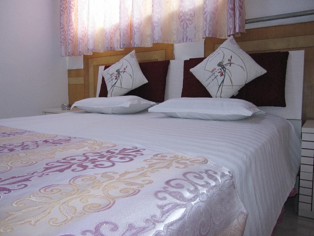 Цзинин: Qufu Gucheng Hotel