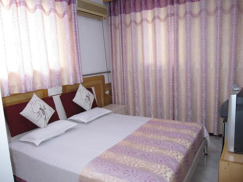 Цзинин: Qufu Gucheng Hotel