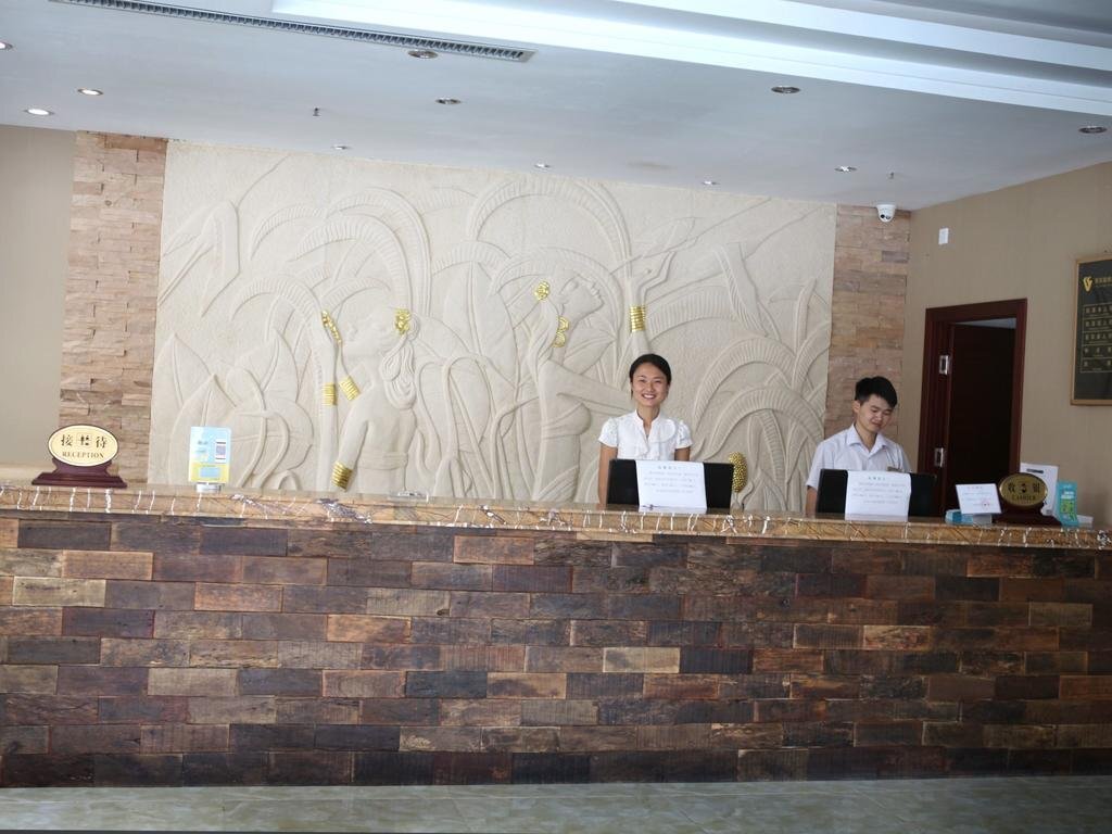Цзинхун: Creative Holiday Hotel