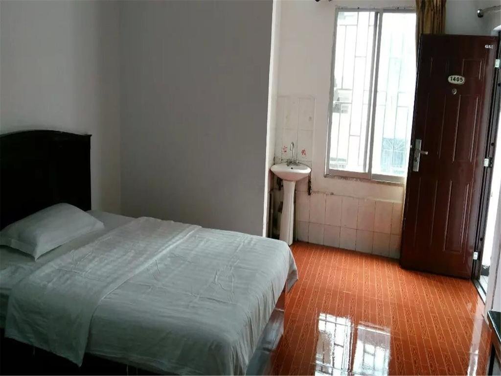 Гуйлинь: Guilin Qinglin Inn