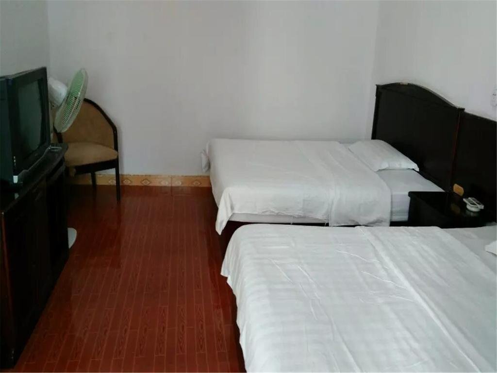 Гуйлинь: Guilin Qinglin Inn