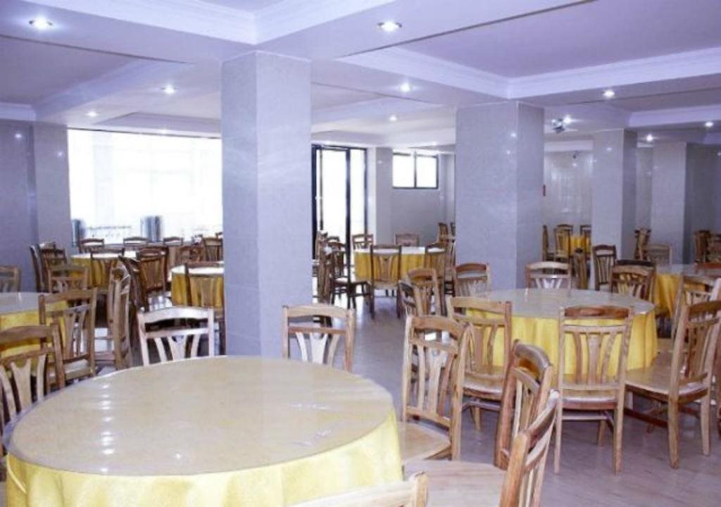 Гуйлинь: Guilin Runfeng Business Hotel