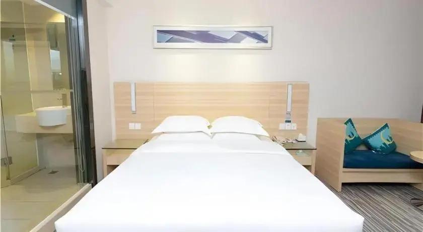 Джиангме: City Comfort Inn Jiangmen Xinhui Xiangshan Park