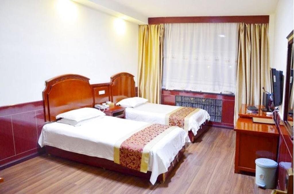 Golmud Fenghe Inn — фото 5