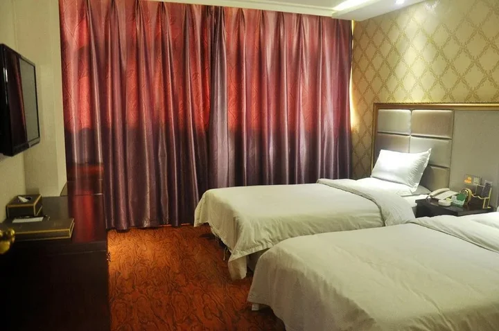 Тайюань: Yufujiang Fashion Business Hotel