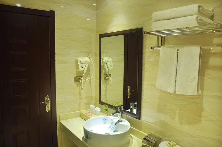 Тайюань: Yufujiang Fashion Business Hotel