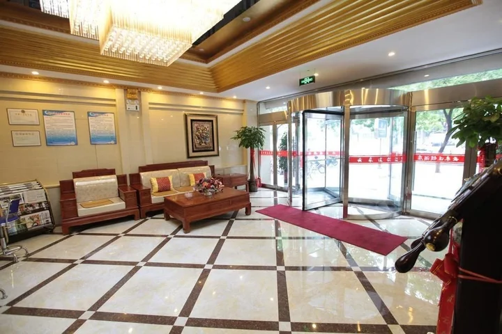 Иньчуань: Yunlai Hotel