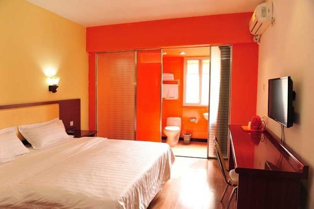 Цзинань: Tiandirenhe Hotel Jinan North Gate of Shandong University