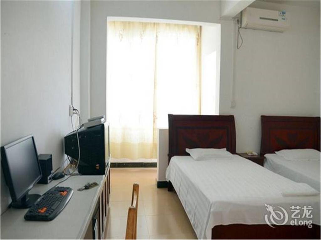 Гуйлинь: Guilin Xuhui Inn