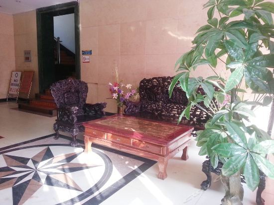 Синин: Huangzhong Kumbum Monastery Hengde Business Hotel