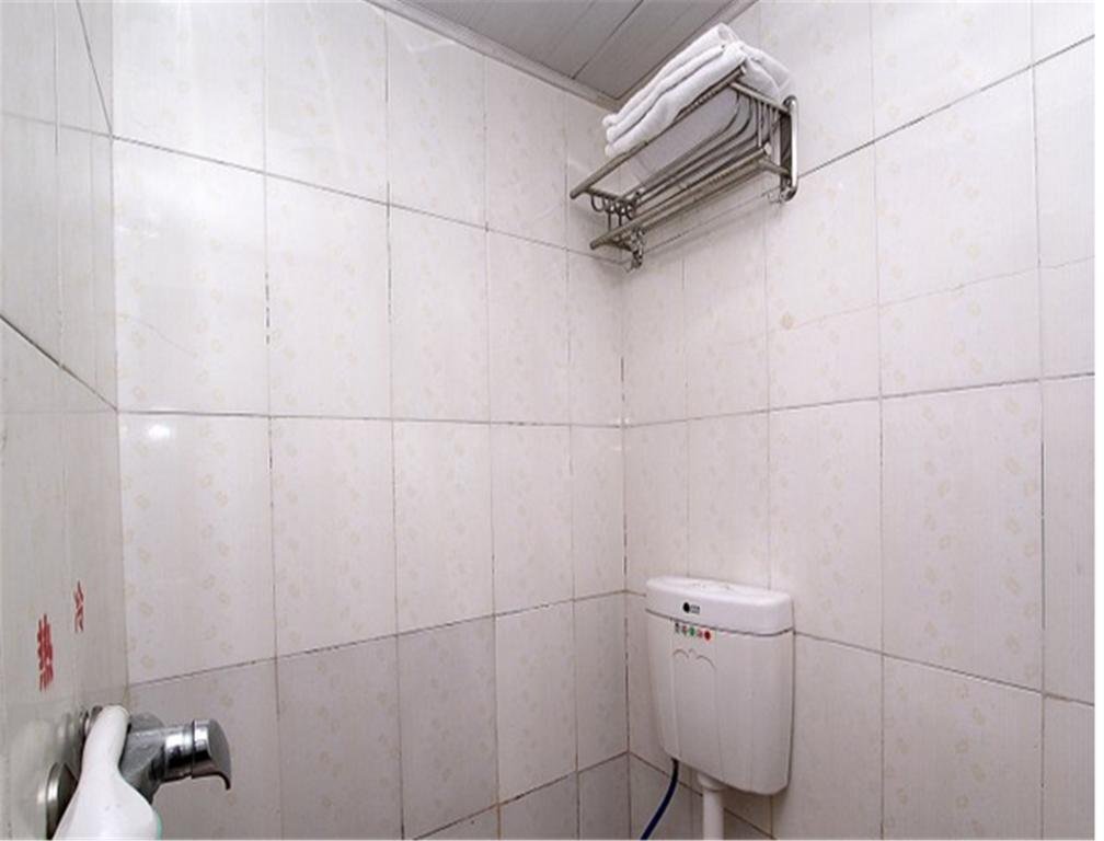 Гуйлинь: Xinying Hotel