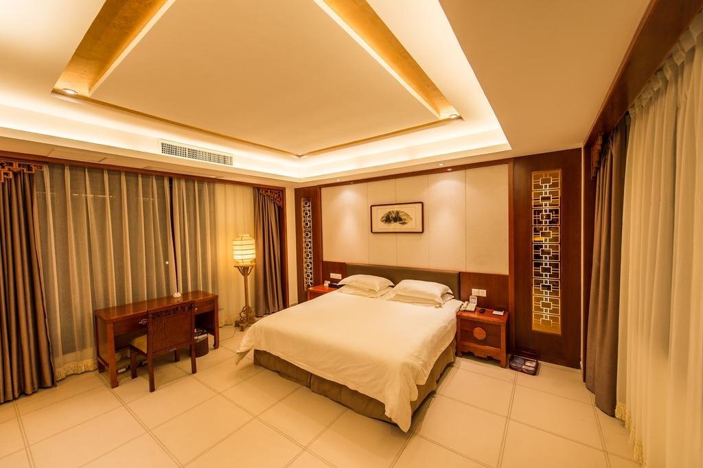 Хуаншань: Taohuatanpan Holiday Hotel