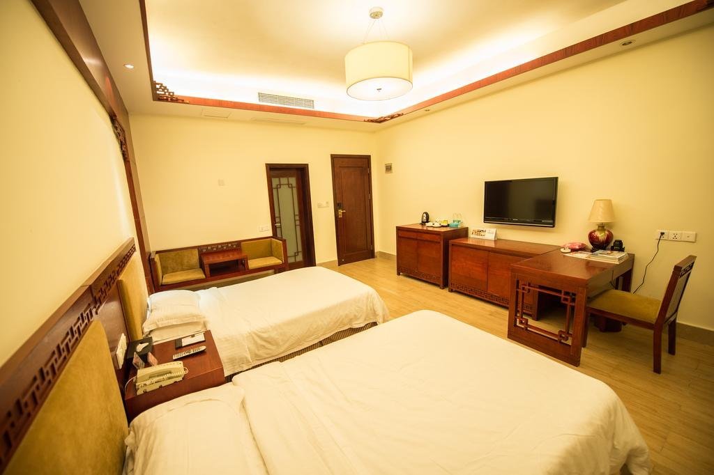 Хуаншань: Taohuatanpan Holiday Hotel