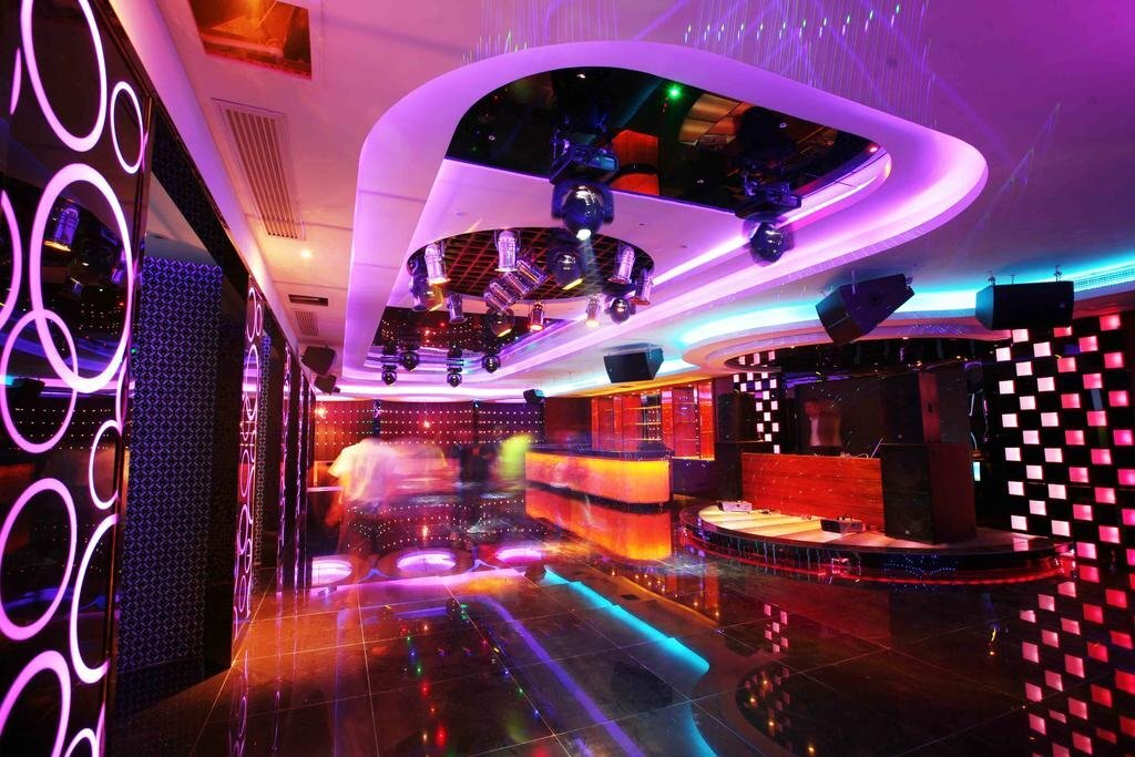 Хуаншань: Taohuatanpan Holiday Hotel