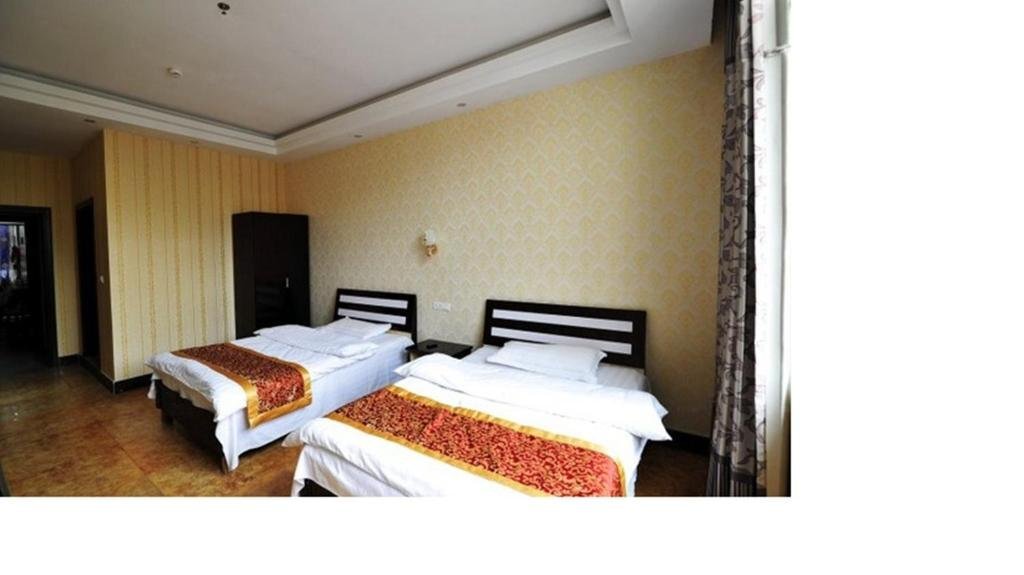 Аньшунь: Huibin Hostel