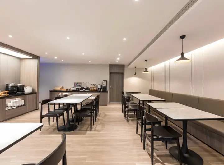 Наньтун: Hanting Hotel Nantong Jinfeida Plaza Branch