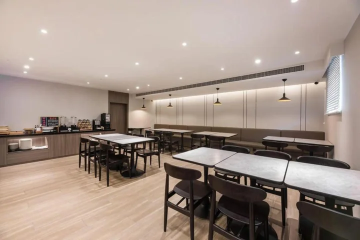 Наньтун: Hanting Hotel Nantong Jinfeida Plaza Branch