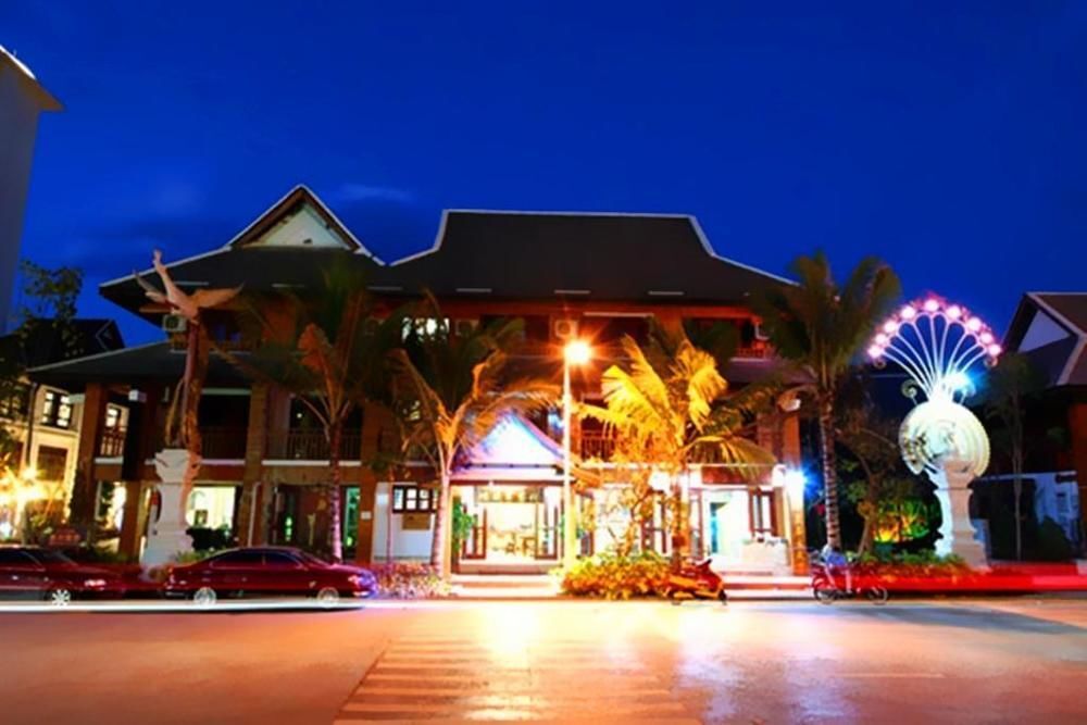 Цзинхун: Xishuangbanna Huan nan in